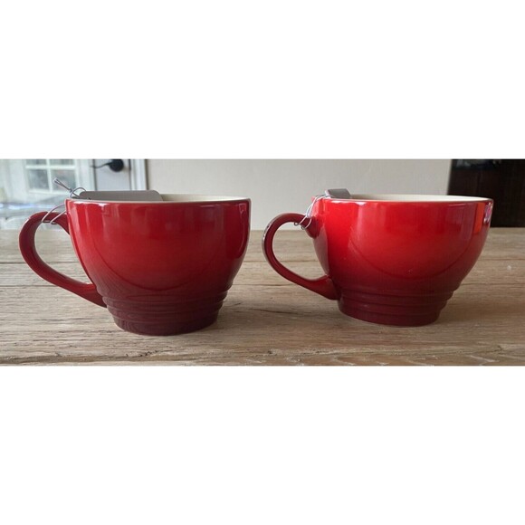 Le Creuset Stoneware Set of 2 Bistro Mug Giant Cappuccino Cup 14 oz Cerise NEW - Picture 4 of 10